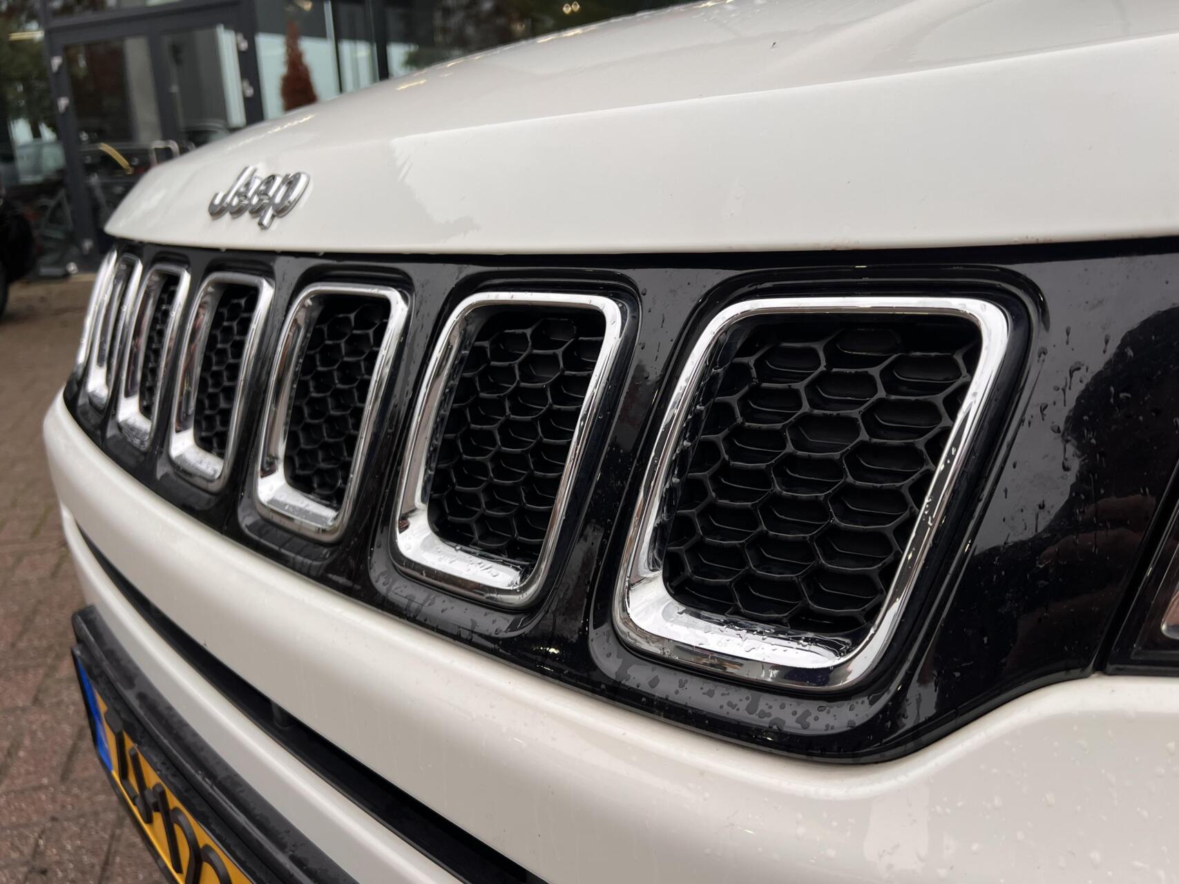 Foto van Jeep Compass