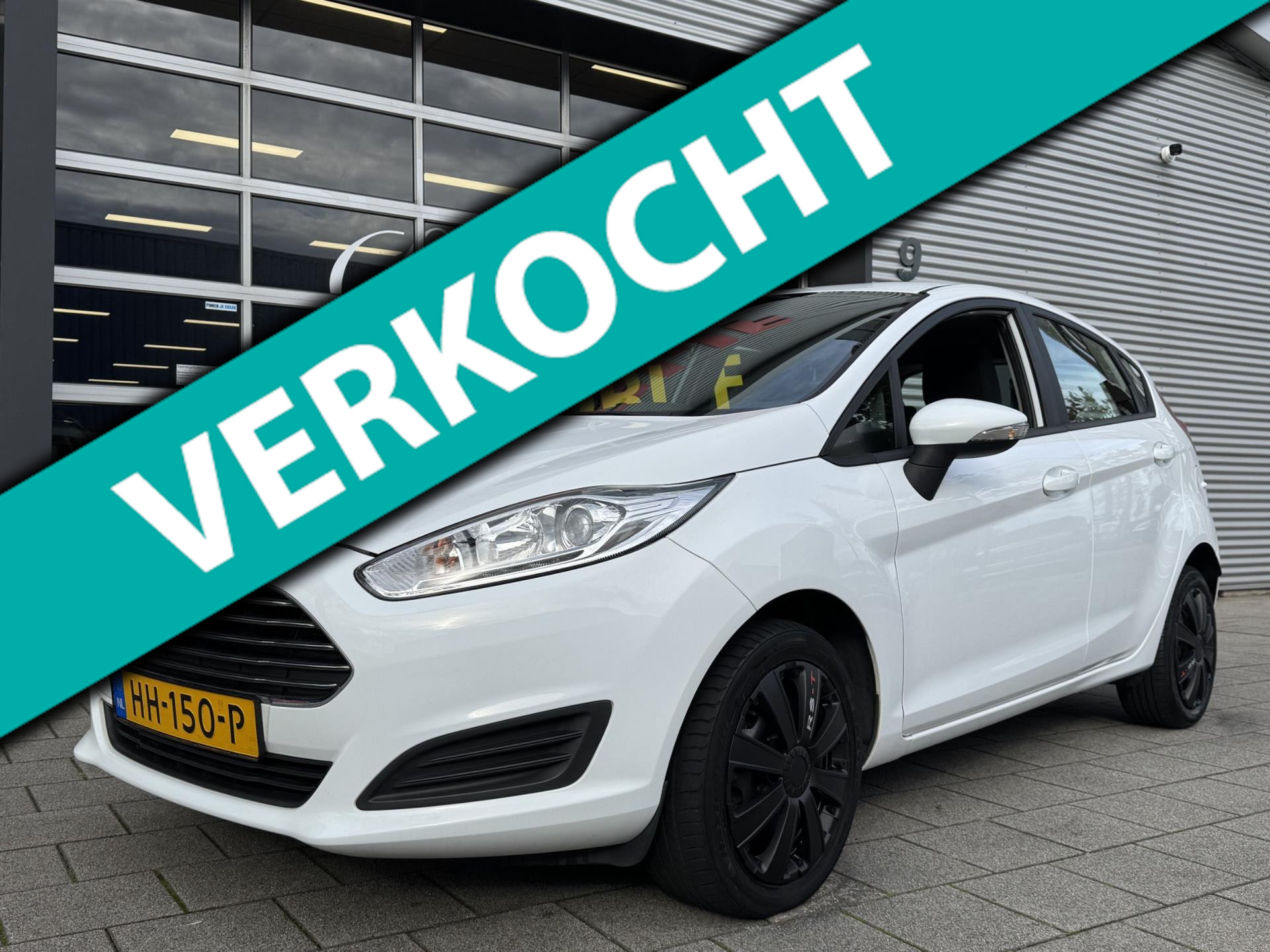 Ford Fiesta 1.0 Style 5Drs - Navigatie I Airco I Achteruitrij camera I Comfort I Dealer onderhouden 2015 - voorkant