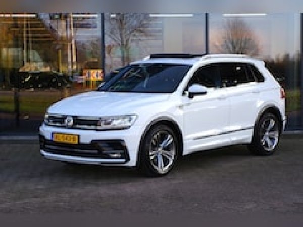 Volkswagen Tiguan 1.4 TSI Comfortline Business R 2018 - voorkant