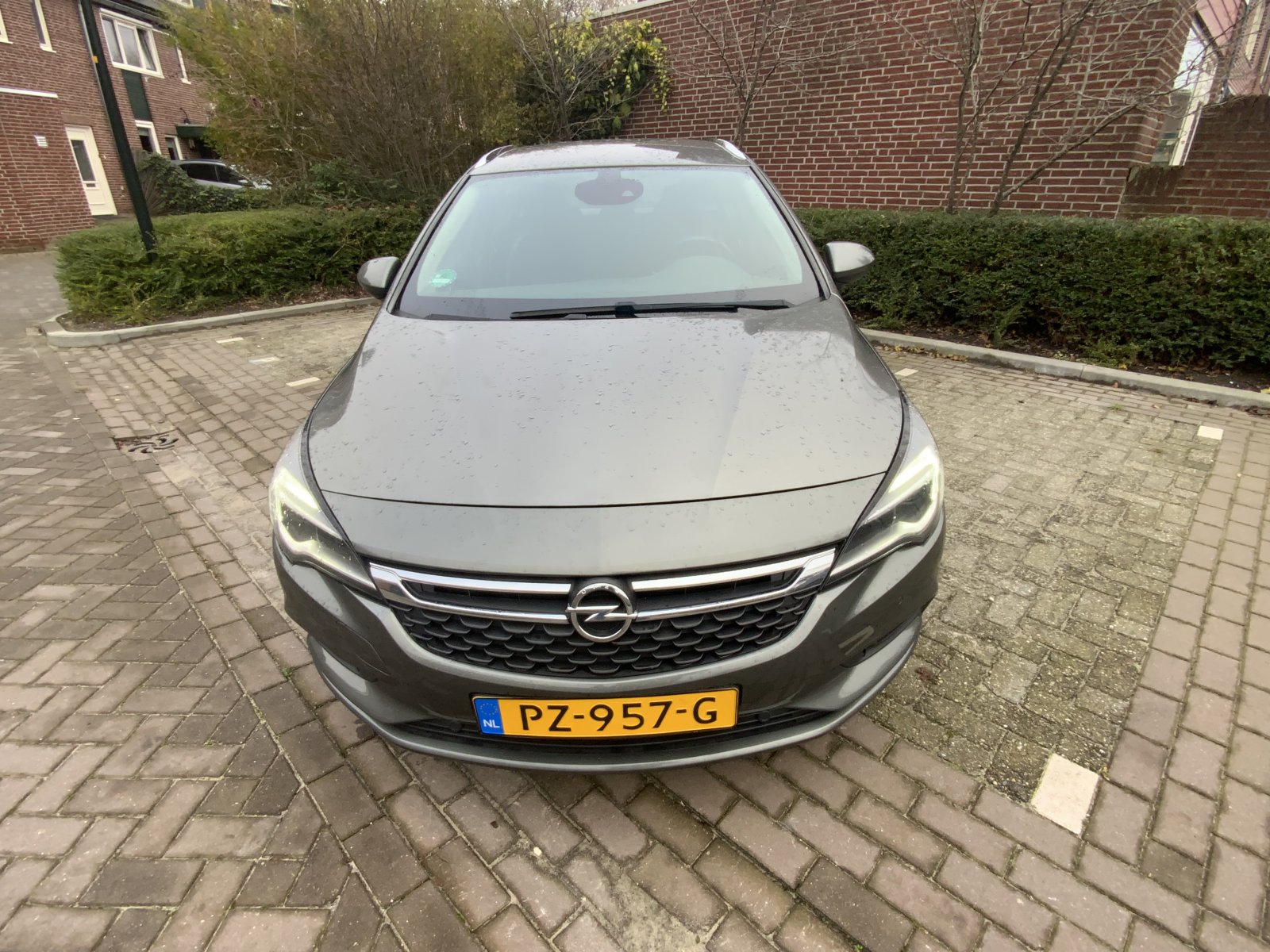 Inspectiefoto van Opel Astra Sports Tourer