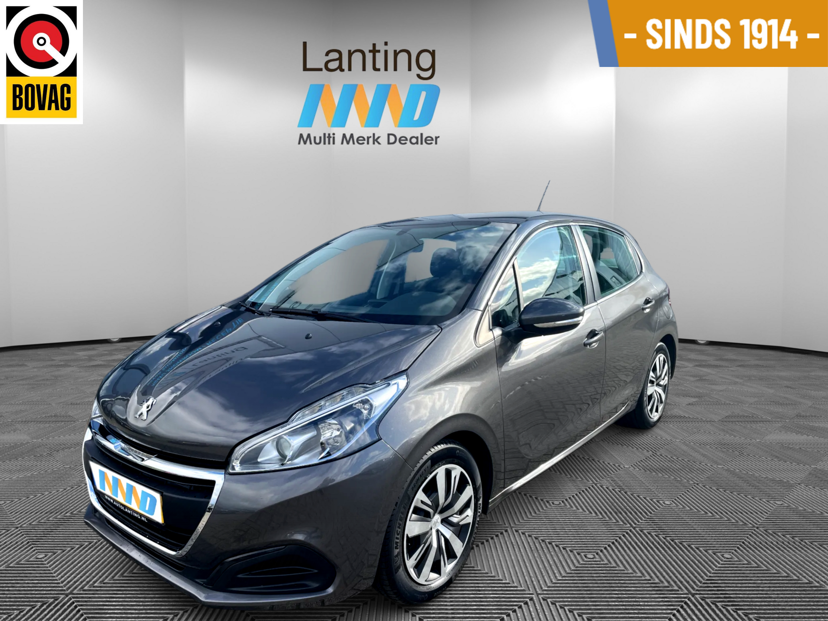 Peugeot 208 1.2 PureTech Active 2018 - voorkant
