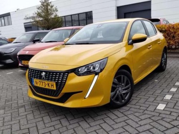 Peugeot 208 1.2 PureTech Active Pack 2021 - voorkant