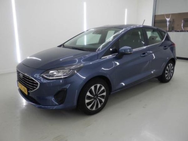 Ford Fiesta 1.0 EcoBoost Hybrid Titanium 2023 - voorkant