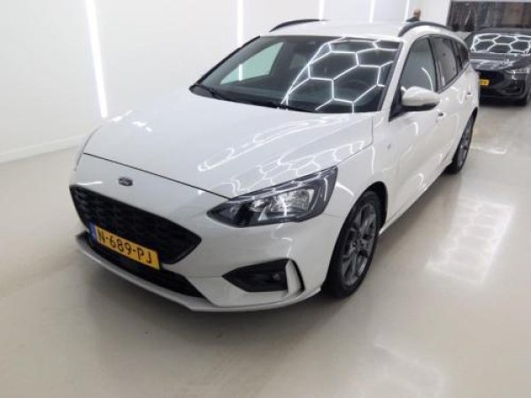 Ford Focus 1.0 EcoBoost Hybrid ST Line Business 2021 - voorkant