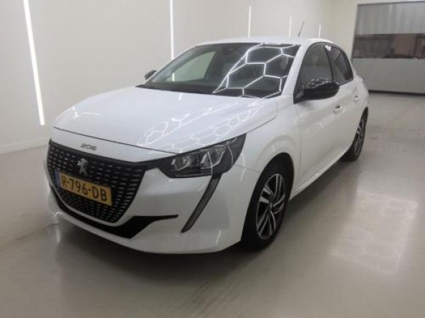 Peugeot 208 1.2 PureTech Allure 2022 - voorkant