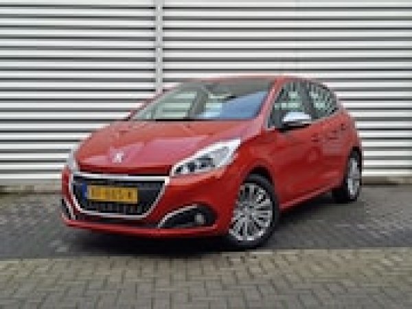 Peugeot 208 1.2 PureTech Allure 2018 - voorkant