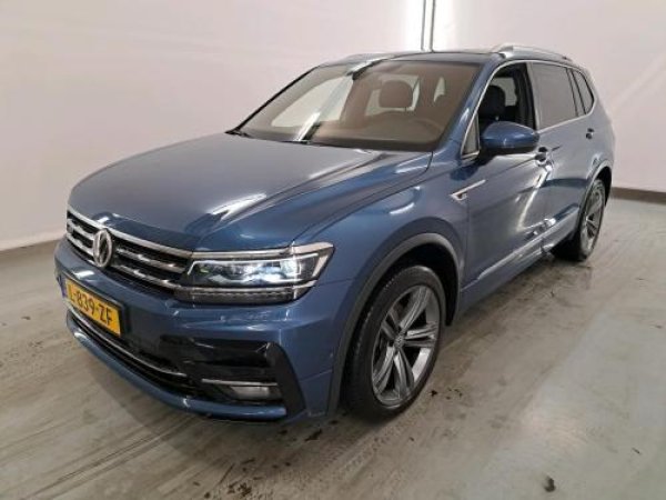 Volkswagen Tiguan 1.5 TSI Highline Business R 7p. 2021 - voorkant