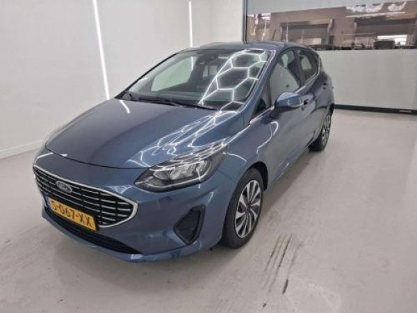 Ford Fiesta 1.0 EcoBoost Hybrid Titanium 2023 - voorkant