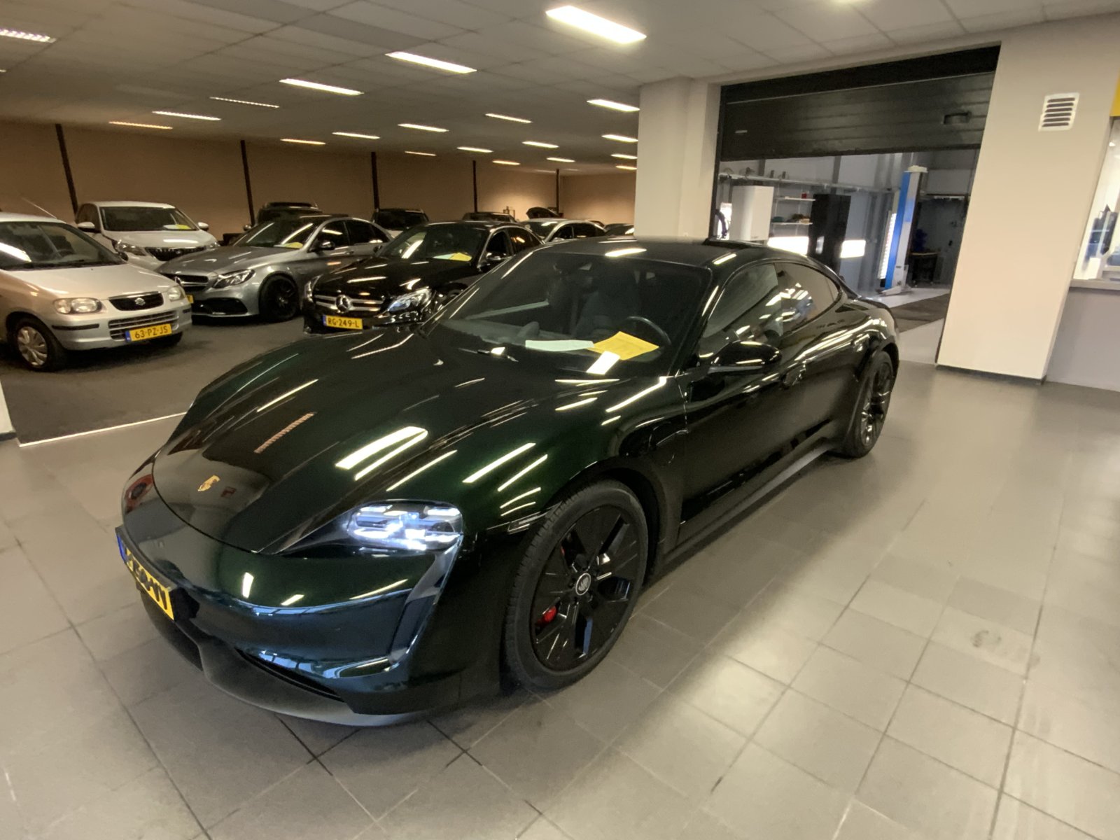 Inspectiefoto van Porsche Taycan