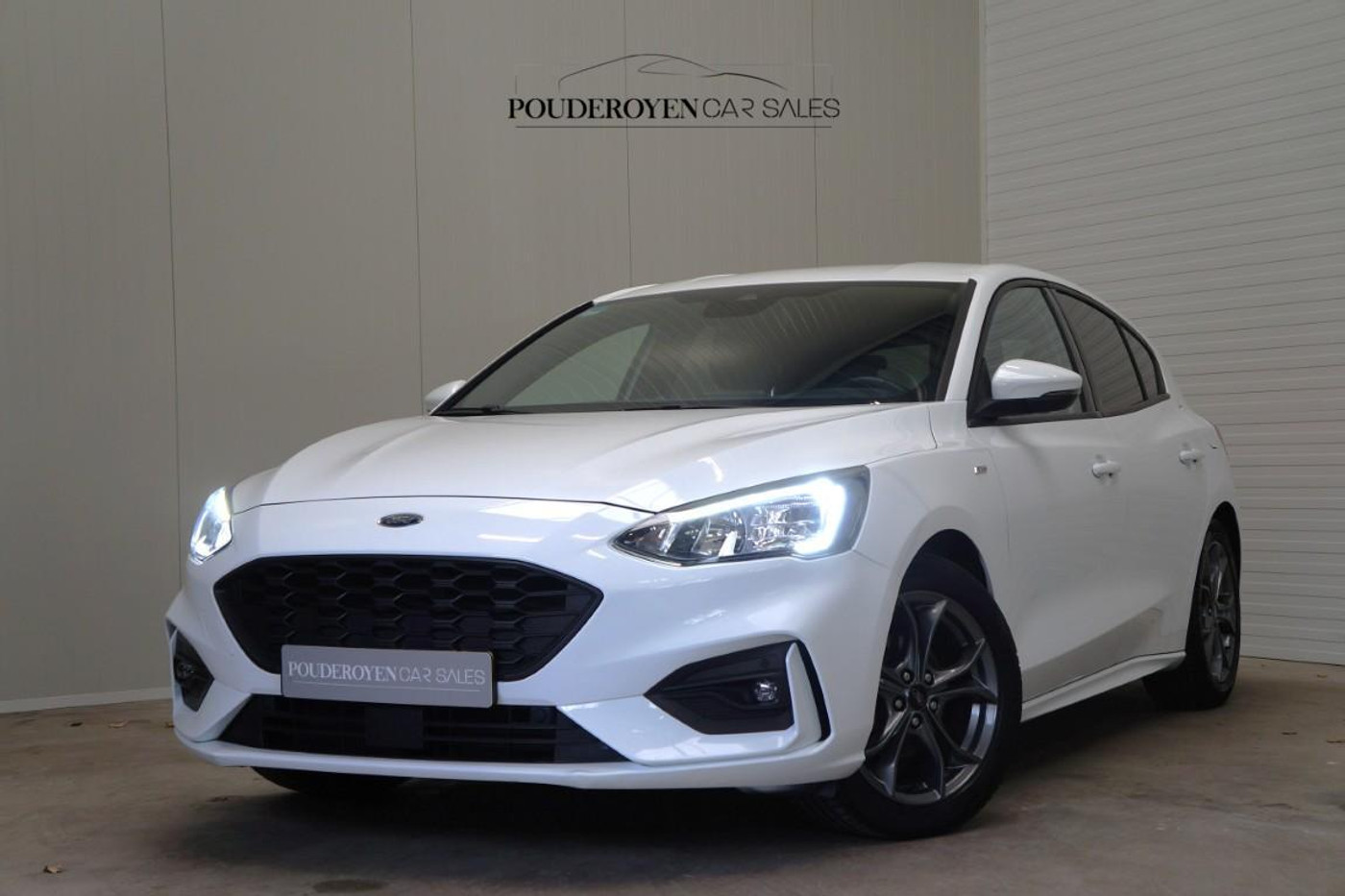 Ford Focus 1.0 EcoBoost Hybrid ST Line X / 155PK / Virtual Cockpit / B&O / Lage KM / NL Auto! 2020 - voorkant