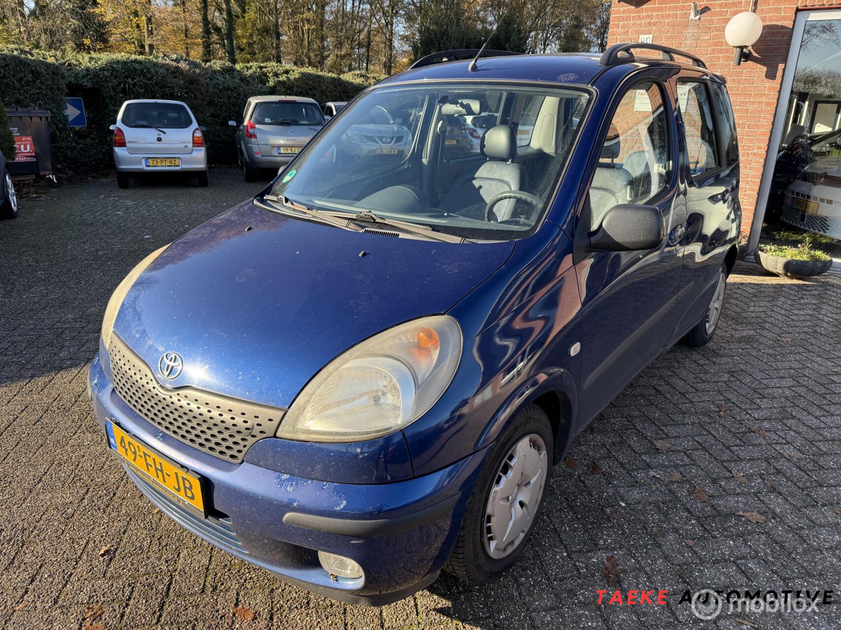 Foto van TOYOTA TOYOTA YARIS VERSO