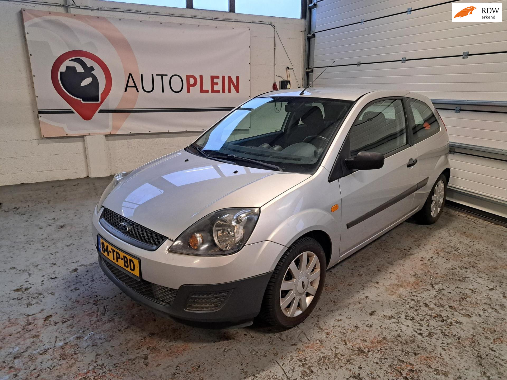Ford Fiesta 1.3-8V Champion 2006 - voorkant