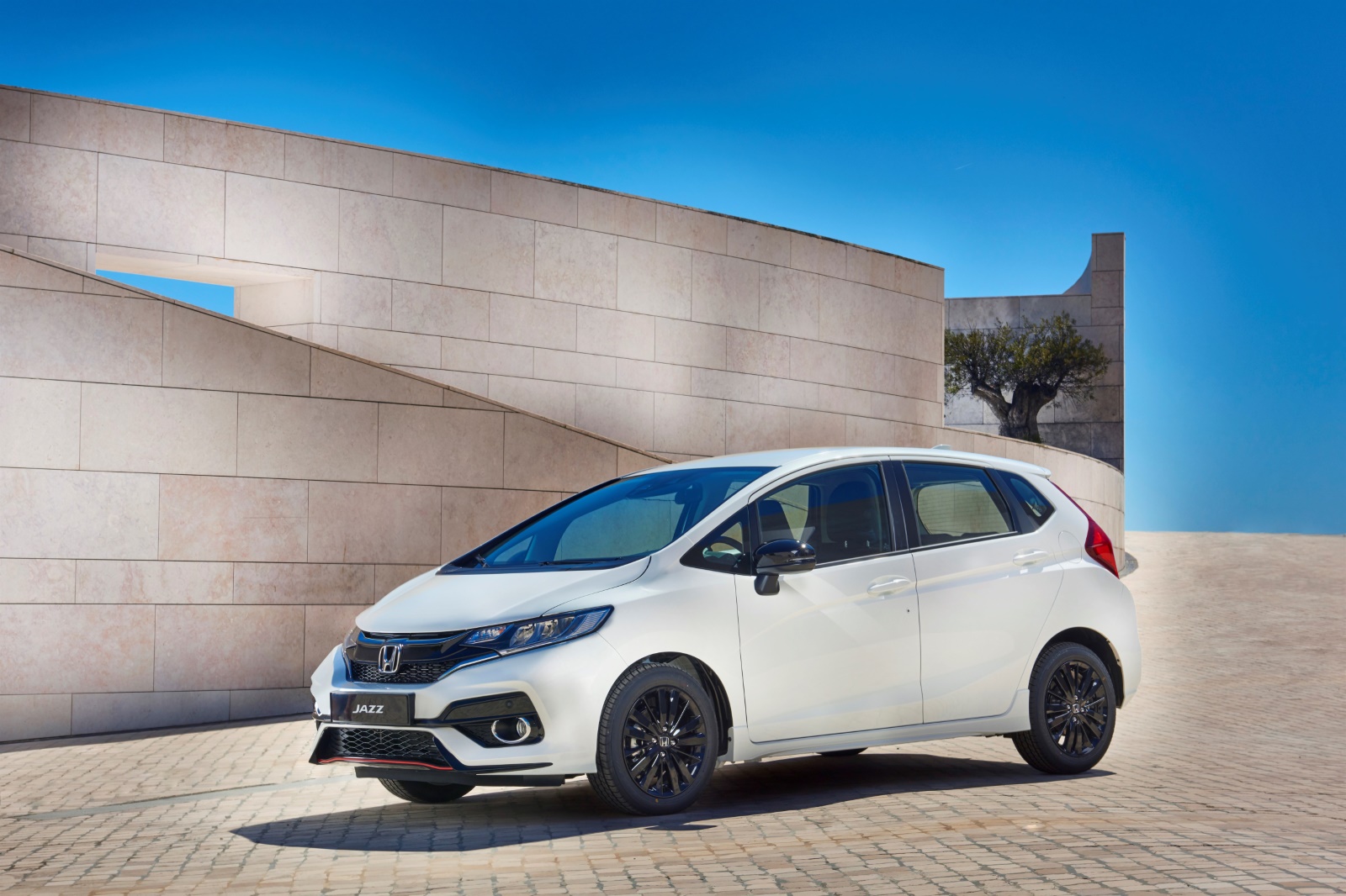 Honda Jazz 1.3 i-VTEC Trend 2019 - voorkant