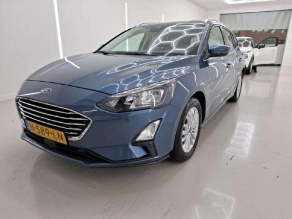 Ford Focus 1.0 EcoBoost Hybrid Titanium X Business 2021 - voorkant