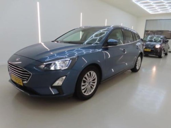 Ford Focus 1.0 EcoBoost Hybrid Titanium X Business 2020 - voorkant