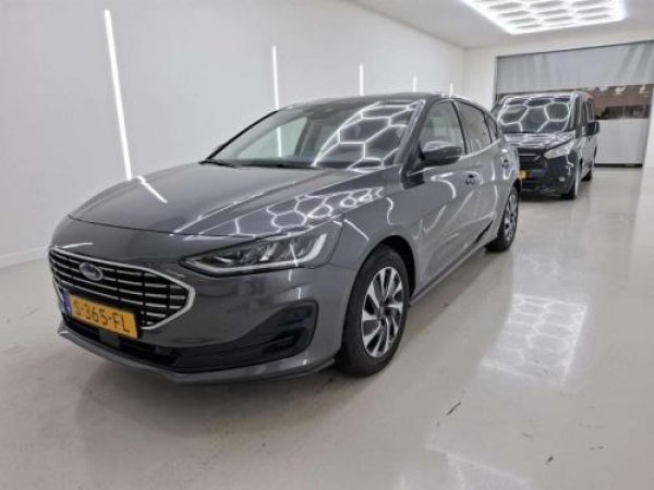 Ford Focus 1.0 EcoBoost Hybrid Titanium 2023 - voorkant