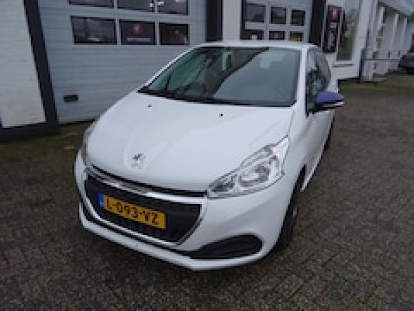 Peugeot 208 1.2 PureTech Like 2018 - voorkant