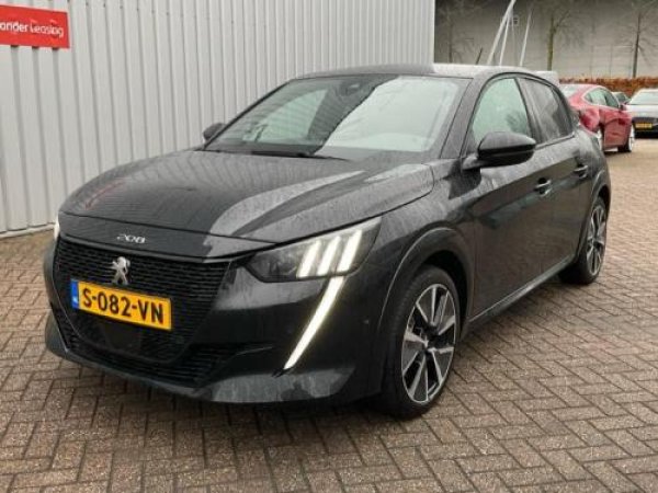 Peugeot 208 EV GT Pack 2022 - voorkant
