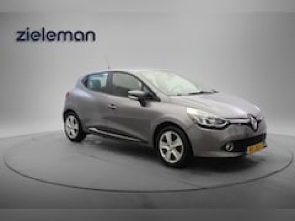 Renault Clio 0.9 TCe Dynamique 2015 - voorkant