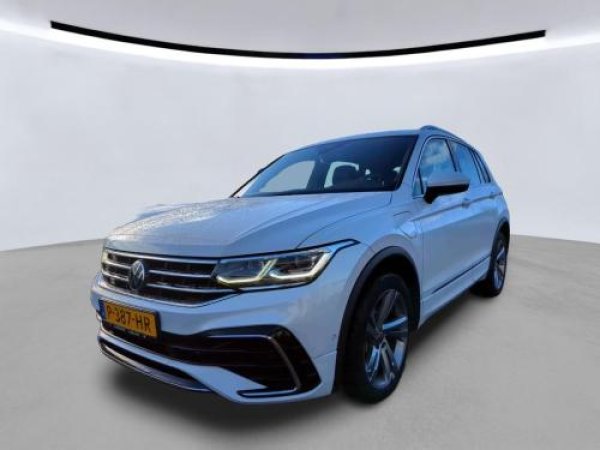 Volkswagen Tiguan 1.4 TSI eHybrid R-Line Business+ 2022 - voorkant