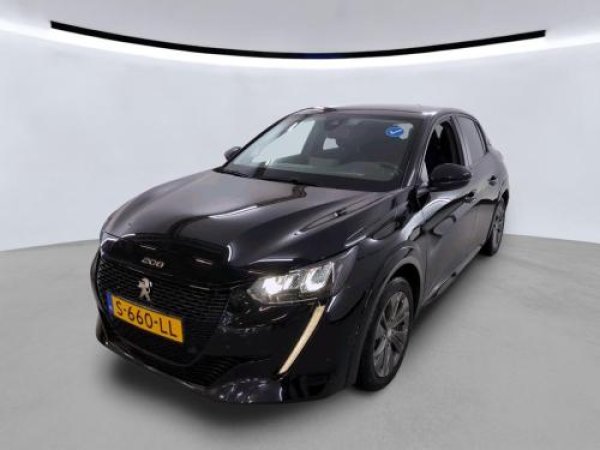 Peugeot 208 EV Active Pack 2023 - voorkant