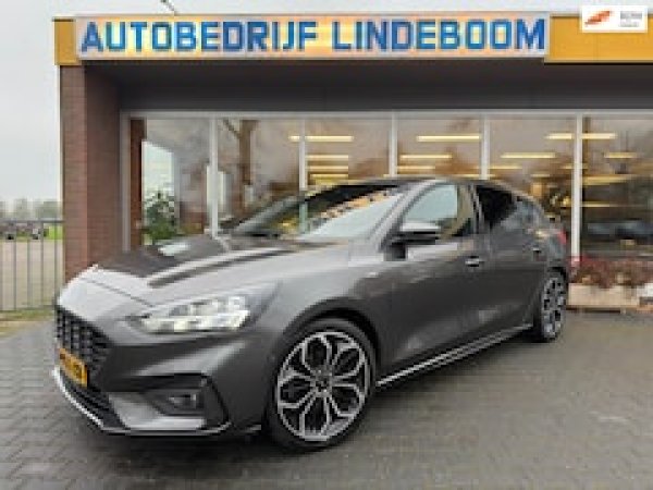 Ford Focus 1.0 EcoBoost Vignale 2019 - voorkant