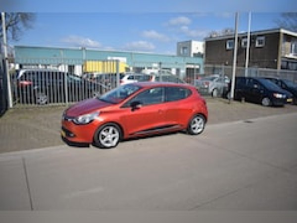Renault Clio 0.9 TCe Dynamique 2013 - voorkant
