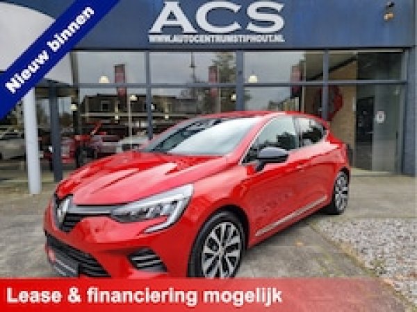 Renault Clio 1.3 TCe Techno 2023 - voorkant