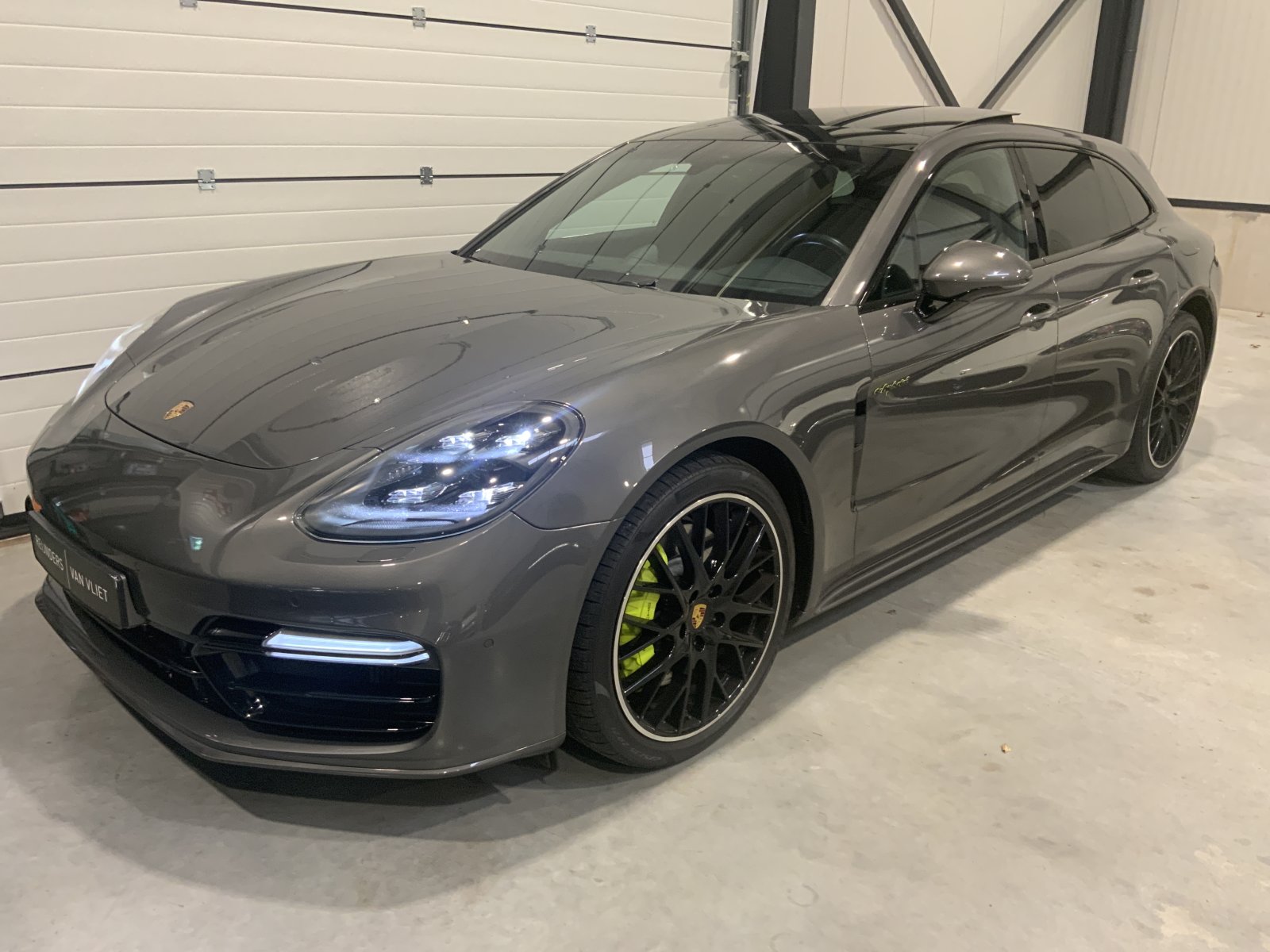 Porsche Panamera Sport Turismo 2.9 4 E-Hybrid 2018 - voorkant