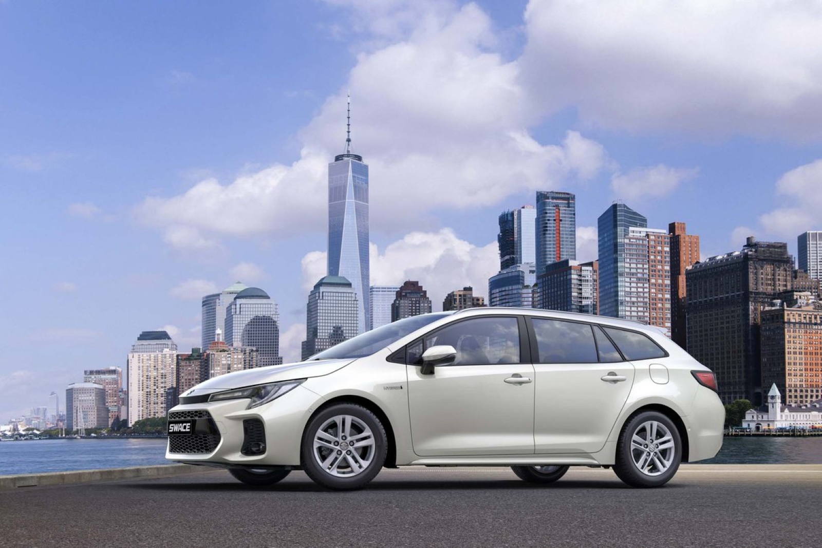 Suzuki Swace 1.8 Hybrid Select 2021 - voorkant