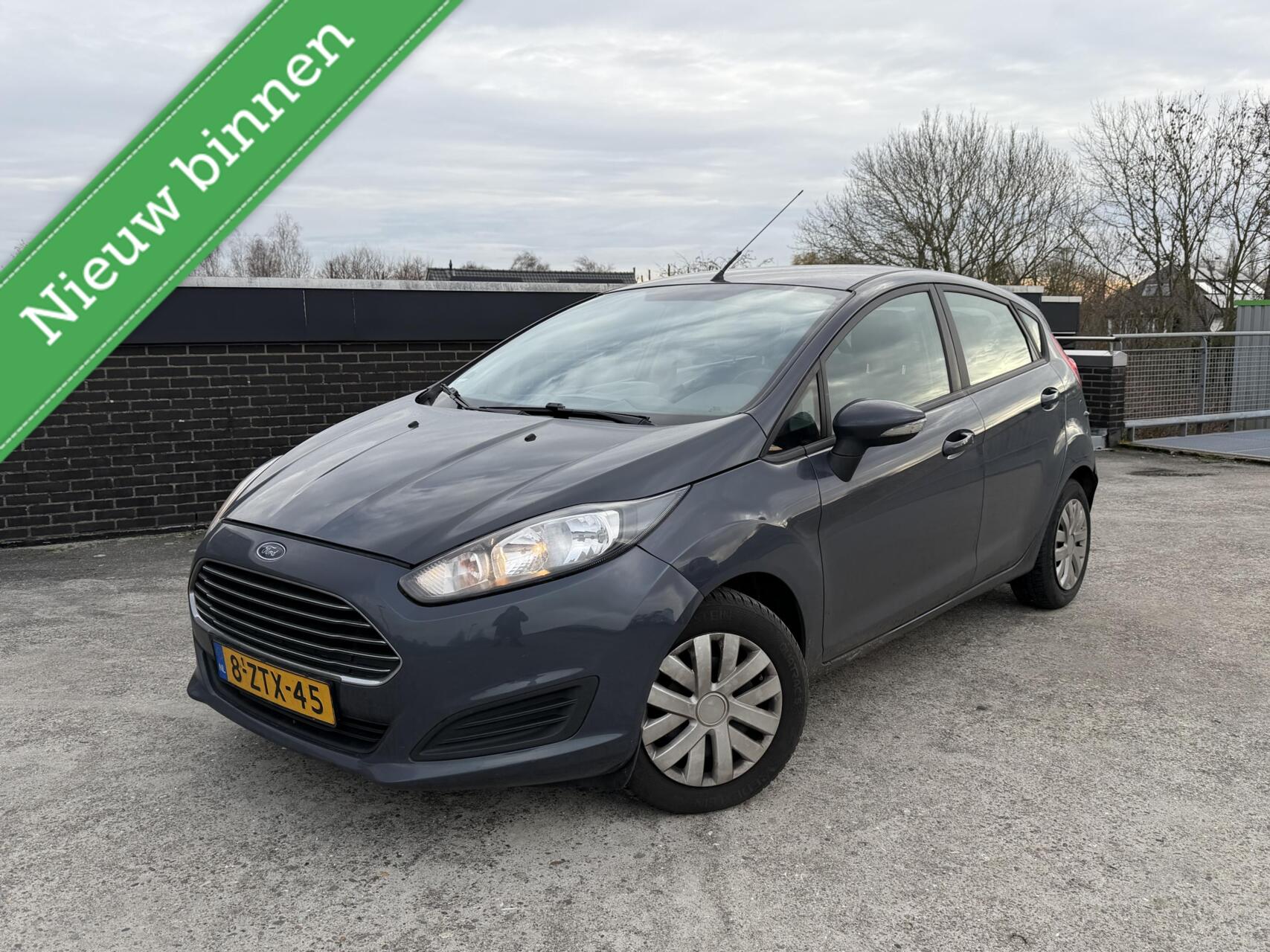Ford Fiesta 1.5 TDCi STYLE | 5-DRS | AIRCO | NAVI | EURO 6!! 2015 - voorkant