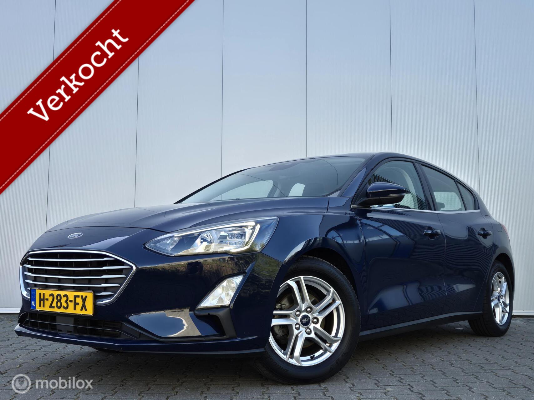 Ford Focus 1.0 ECOBOOST TREND EDITION/LED/CARPLAY/CRUISE/LANE ASSIST/16''LMV 2020 - voorkant