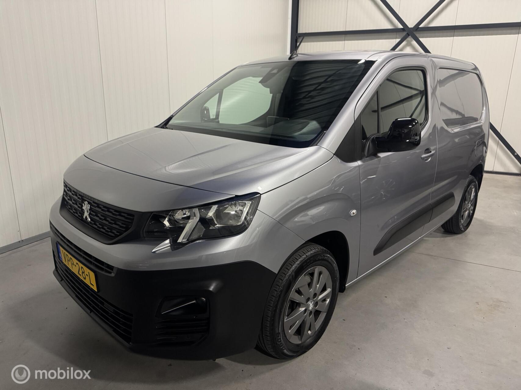 Foto van Peugeot Partner