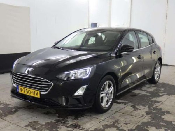 Ford Focus 1.0 EcoBoost Trend Edition Business 2021 - voorkant