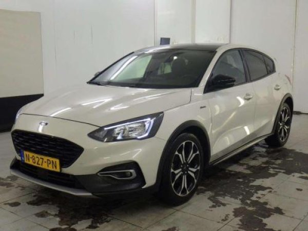 Ford Focus 1.0 EcoBoost Hybrid Active X Business 2021 - voorkant