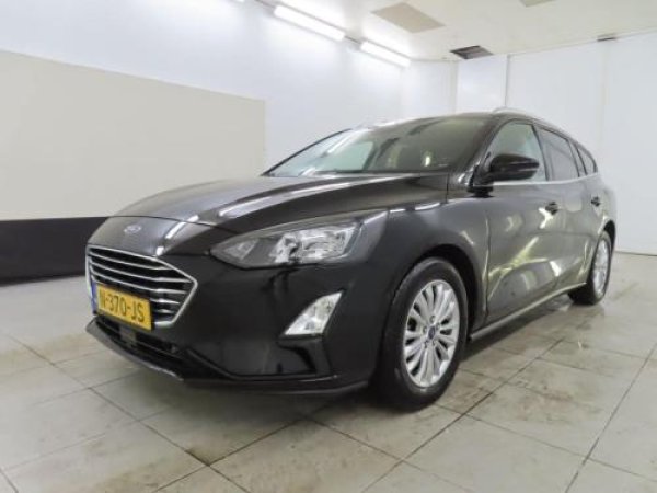 Ford Focus 1.0 EcoBoost Hybrid Titanium X Business 2021 - voorkant