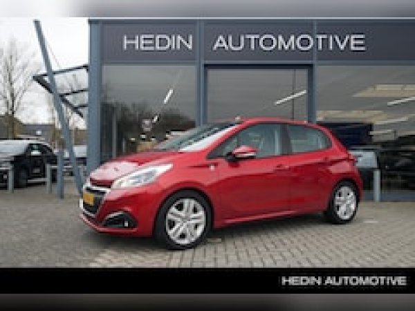 Peugeot 208 1.2 PureTech Signature 2019 - voorkant