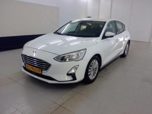Ford Focus 1.0 EcoBoost Titanium Business 2019 - voorkant