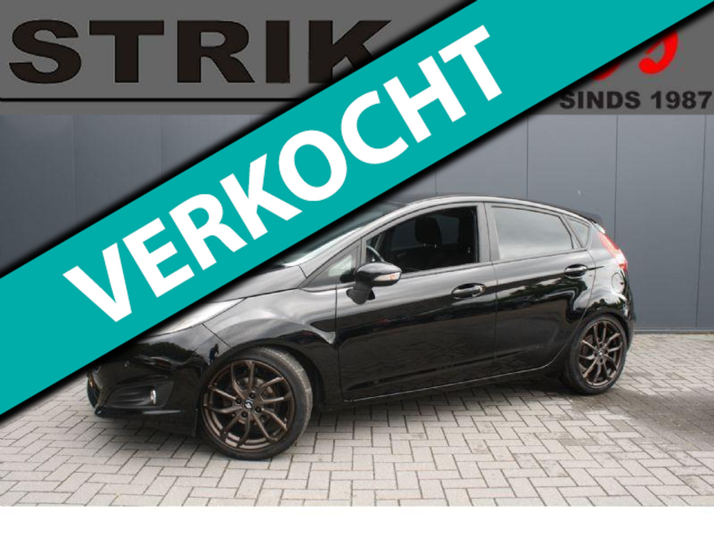 Ford Fiesta 1.5 TDCi Style Ultimate Lease Edition - NAVIGATIE - PDC 2017 - voorkant