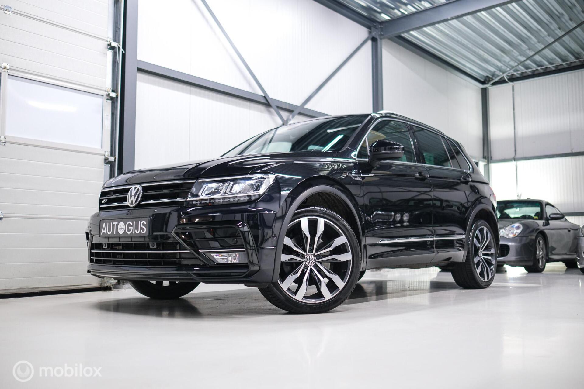 Volkswagen Tiguan 2.0 TSI 4Motion Highline Business R 230 pk | HUD | Panorama | Virtual cockpit | Trekhaak | Camera | Sportstoelen | Stoelverwarming | DAB | Rijklaarprijs | NAP | 2019 - voorkant