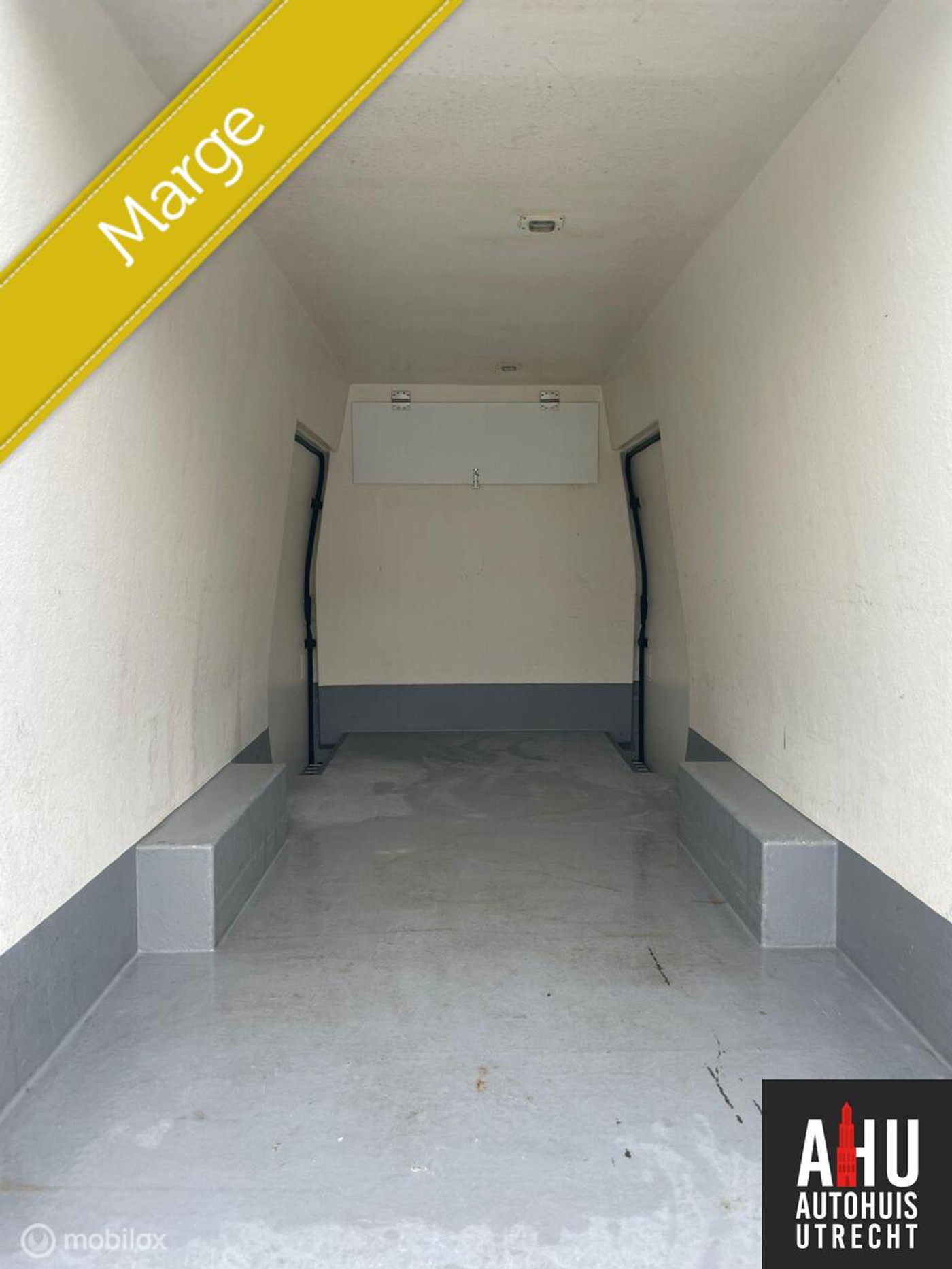 Foto van Ford Transit 350lef Van 200dpf 3,58