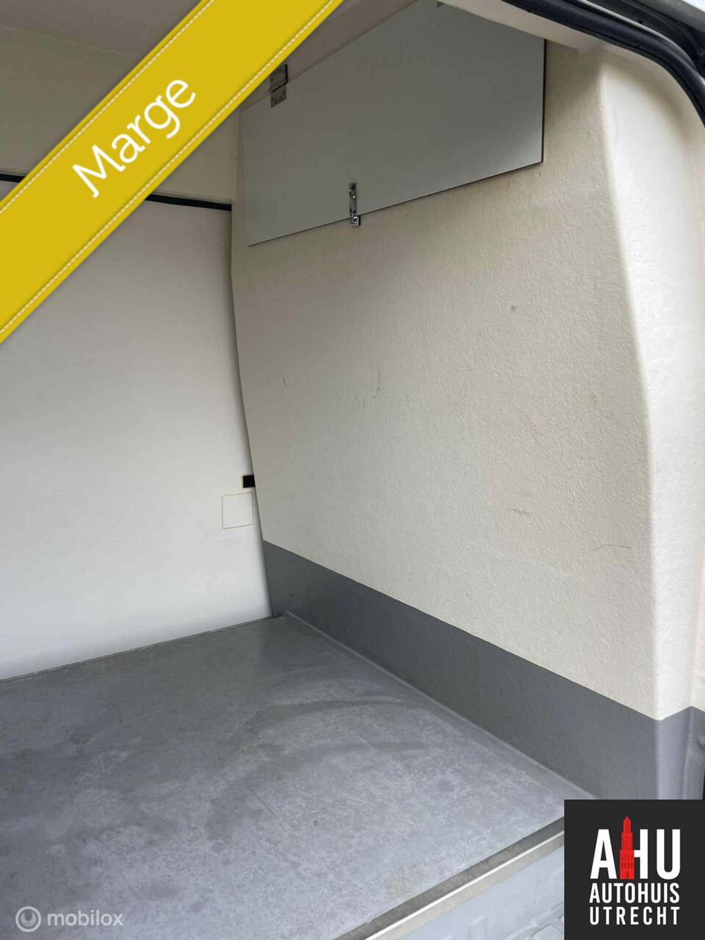Foto van Ford Transit 350lef Van 200dpf 3,58