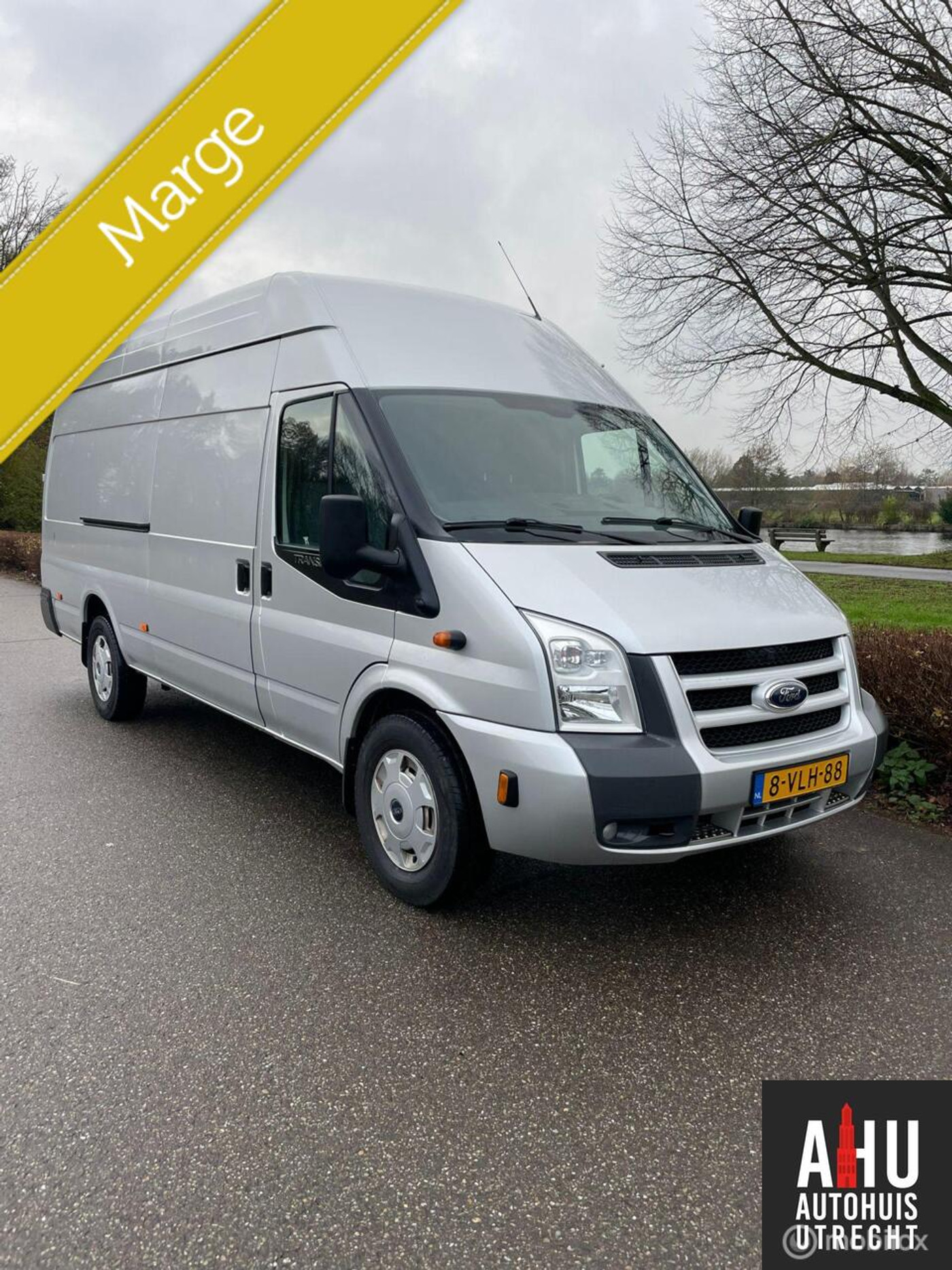 Foto van Ford Transit 350lef Van 200dpf 3,58
