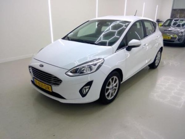 Ford Fiesta 1.0 EcoBoost Titanium 2020 - voorkant