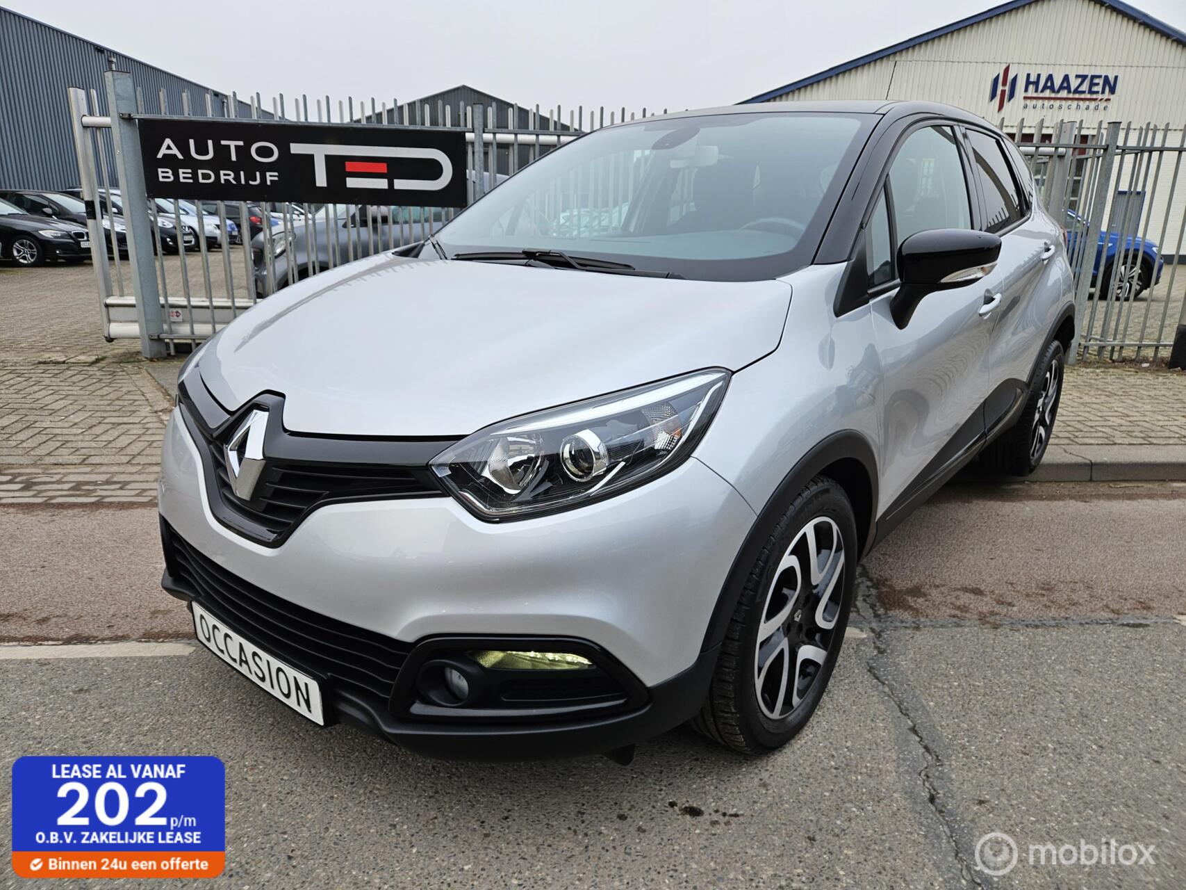 Renault Captur 1.2 TCe Dynamique Trekhaak Camera 2016 - voorkant