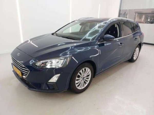 Ford Focus 1.0 EcoBoost Hybrid Titanium X Business 2020 - voorkant