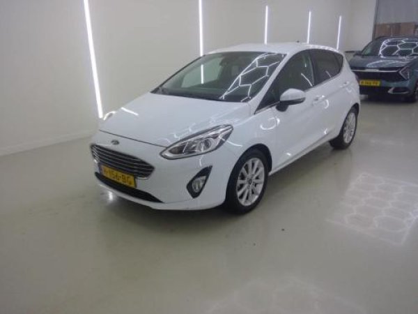 Ford Fiesta 1.0 EcoBoost Titanium 2020 - voorkant