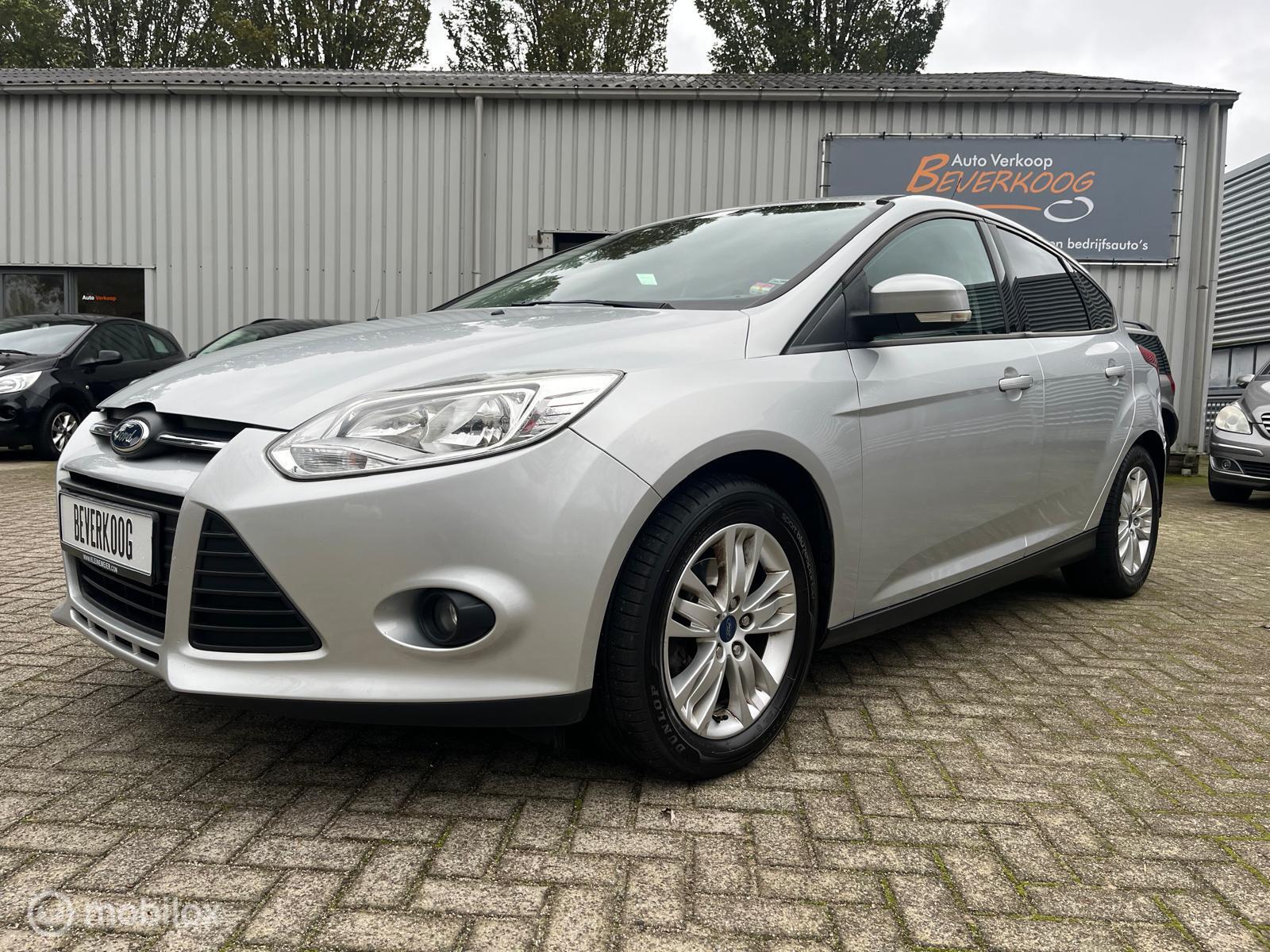 Ford Focus 1.6 TI-VCT First Edition 2011 - voorkant