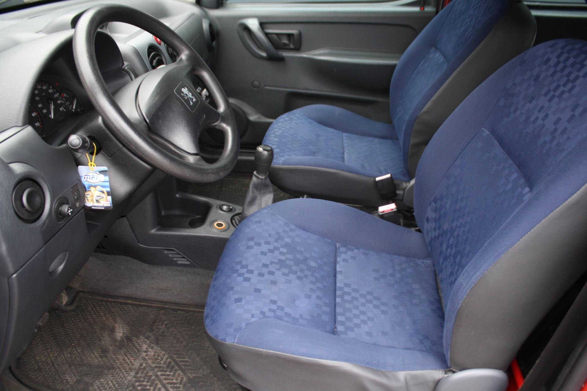 Foto van Peugeot Partner 170c 1.6hdi - 500 - 55kw
