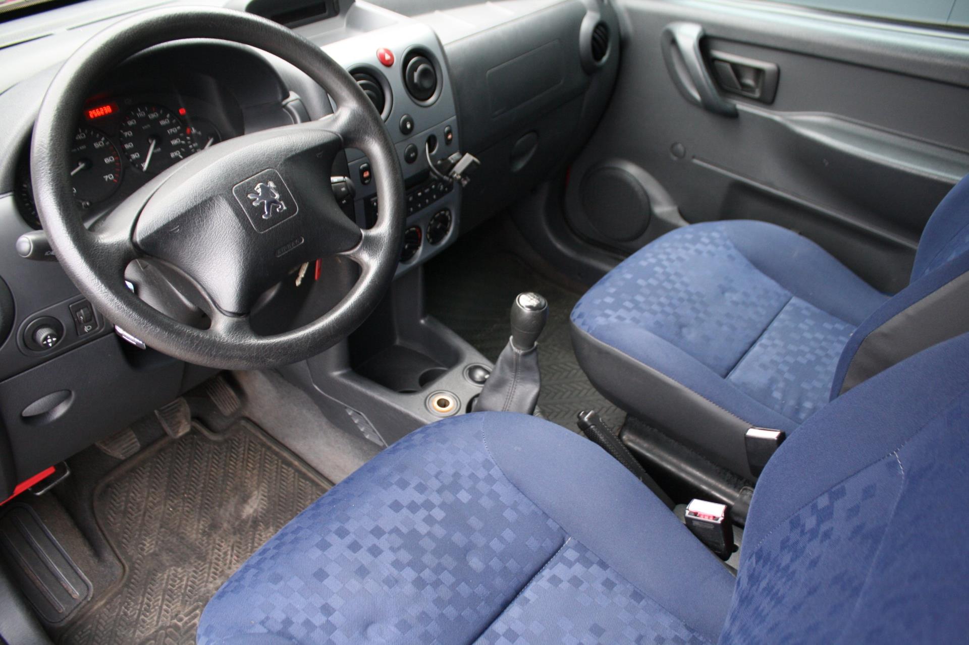 Foto van Peugeot Partner 170c 1.6hdi - 500 - 55kw